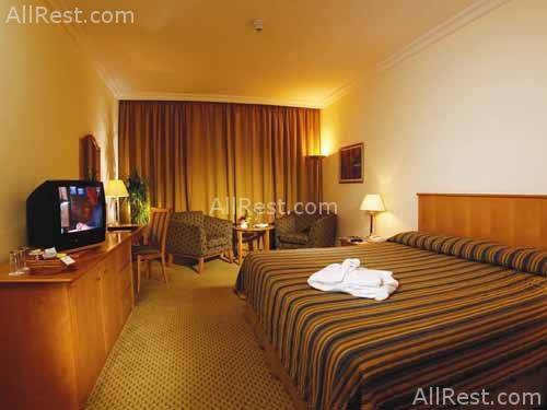 Sharjah Rotana 7